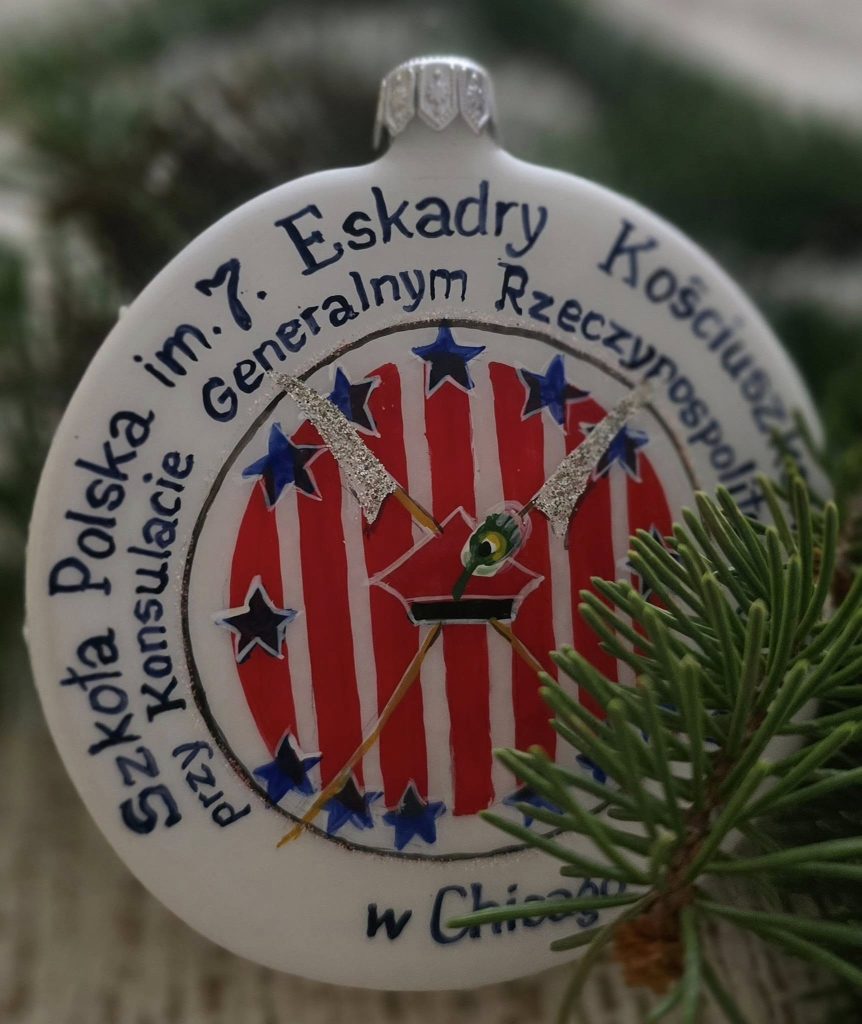 Bombka z logo Szkoły Polskiej